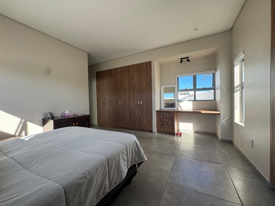 3 Bedroom Property for Sale in Blue Lagoon Western Cape